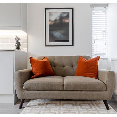 Cozy And Stylish 2 Bedroom Flat In Greater Λονδίνο Εξωτερικό φωτογραφία