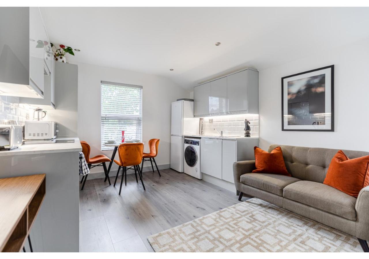 Cozy And Stylish 2 Bedroom Flat In Greater Λονδίνο Εξωτερικό φωτογραφία