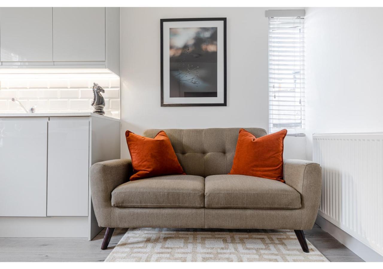 Cozy And Stylish 2 Bedroom Flat In Greater Λονδίνο Εξωτερικό φωτογραφία