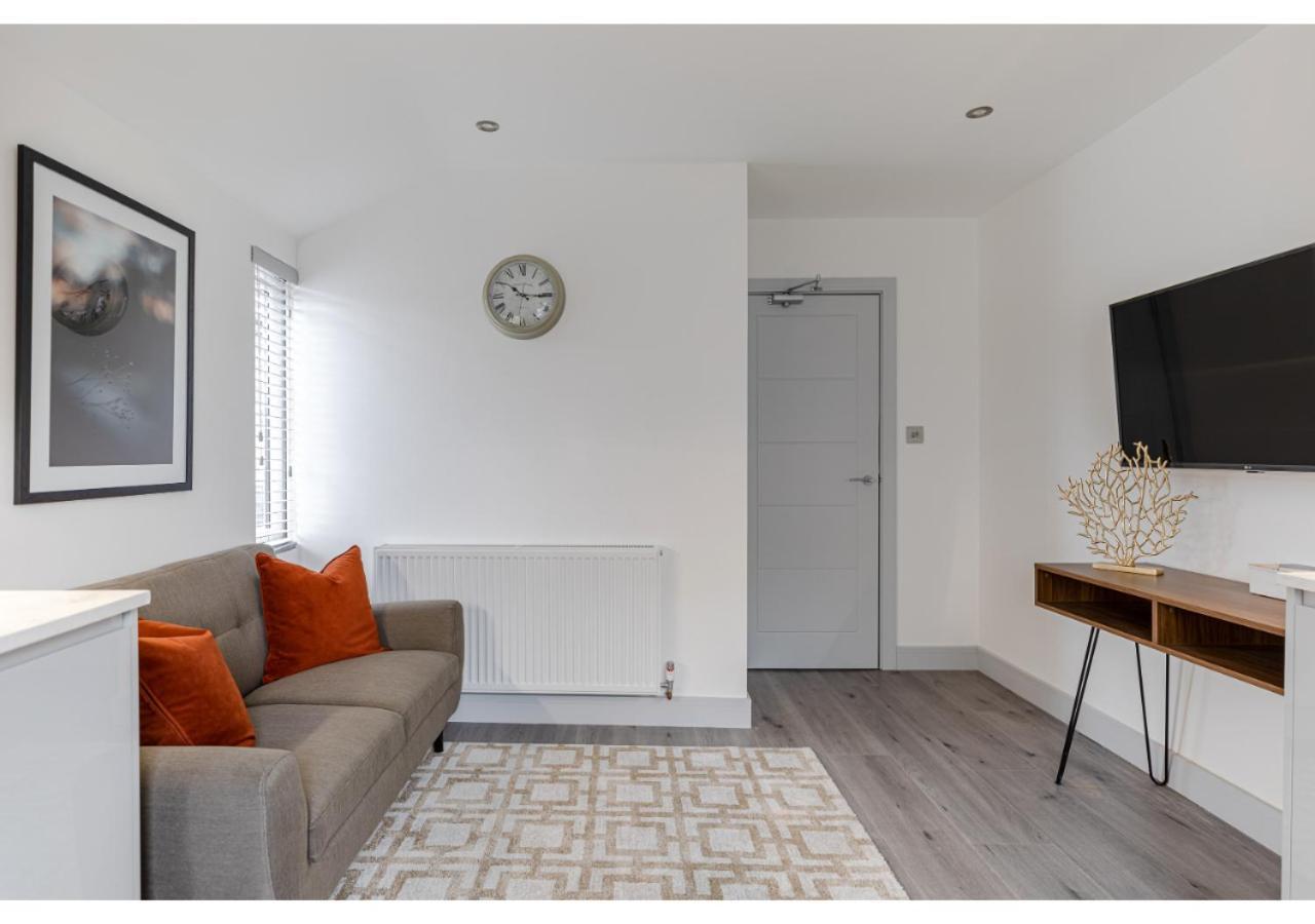 Cozy And Stylish 2 Bedroom Flat In Greater Λονδίνο Εξωτερικό φωτογραφία