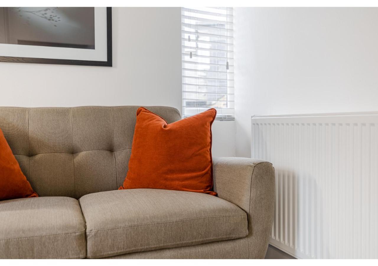 Cozy And Stylish 2 Bedroom Flat In Greater Λονδίνο Εξωτερικό φωτογραφία